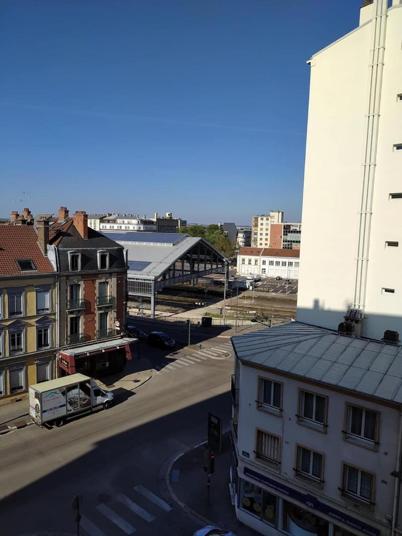 Le Voltaire - Balcon - 2 Chb - 3 Lits - 2 Min Gare Et Cente-Ville - Mon Groom Troyes Zewnętrze zdjęcie